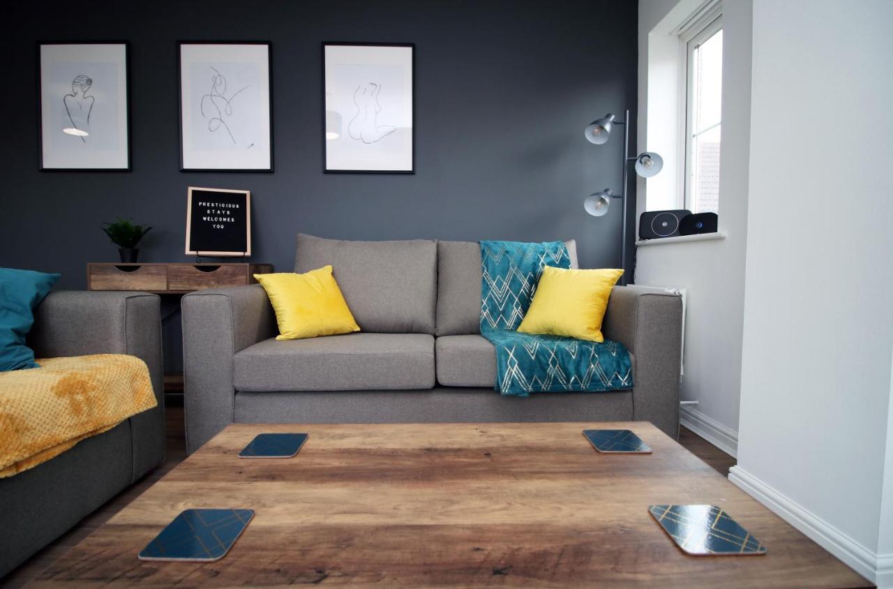 Delft - Spacious Home, High Speed Wi-Fi, Free Parking, Terrace Swindon Eksteriør bilde