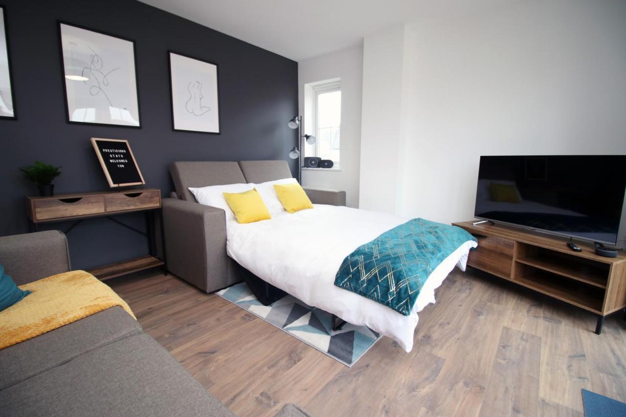 Delft - Spacious Home, High Speed Wi-Fi, Free Parking, Terrace Swindon Eksteriør bilde
