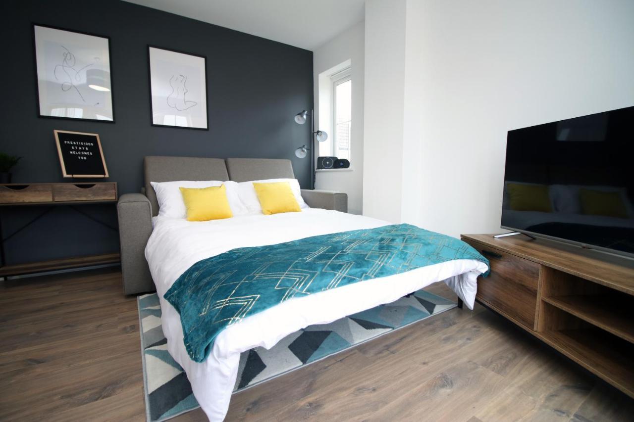 Delft - Spacious Home, High Speed Wi-Fi, Free Parking, Terrace Swindon Eksteriør bilde